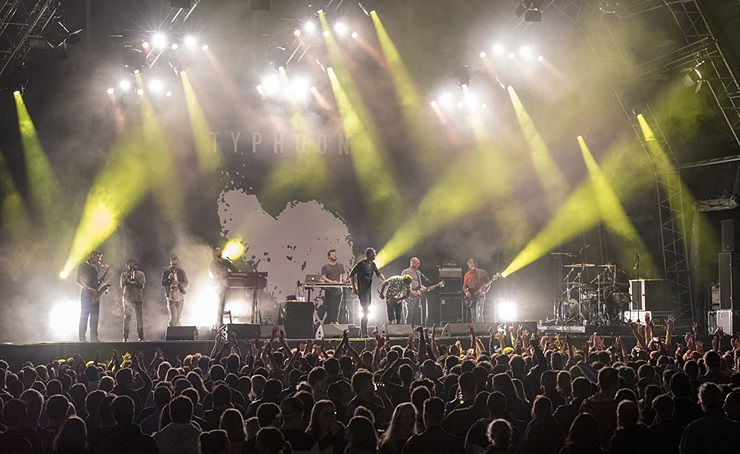 Fotoverslag Genk On Stage met Arbeid Adelt, Bent Van Looy, Daan,Glenn Claes, Levellers, Tourist LEMC, Typhoon en Zornik!