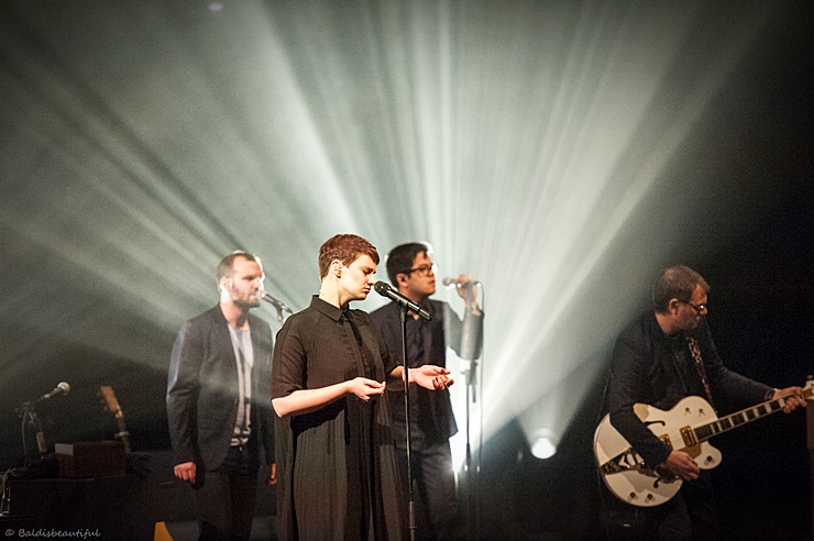 Fotoverslag Hooverphonic Reflection Tour @ concertzaal Brugge!