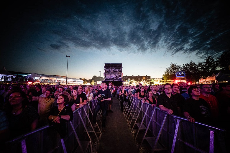 Fotoverslag Lokerse Feesten met La Muerte, Mark Lanegan, The Jesus & Mary Chain en Kaiser Chiefs!