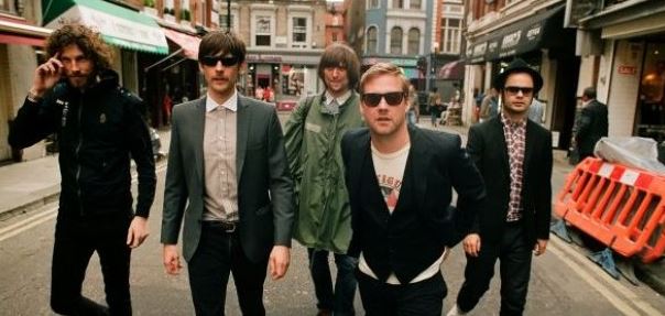 , Kaiser chiefs geven het beste van zichzelf @ Koninklijk circus!