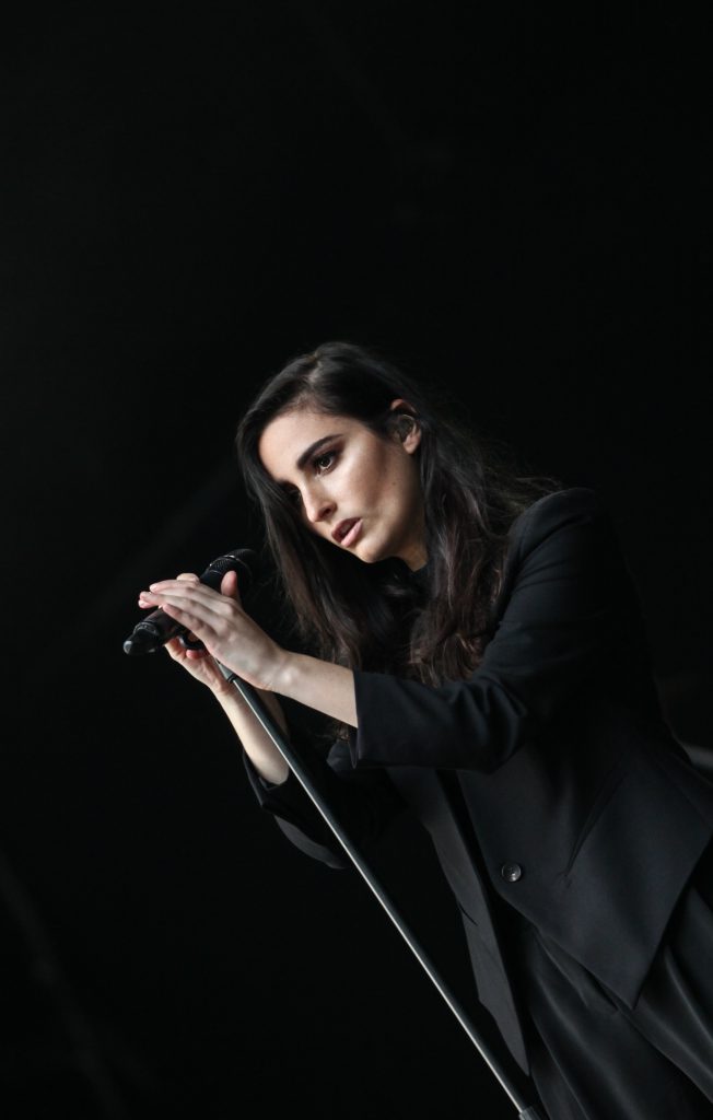 BANKS, met vallen en opstaan kon ze Trix overtuigen!