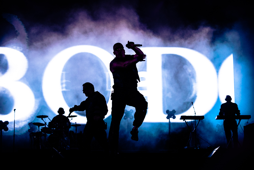 Fotoverslag : Lokerse feesten met 2manydjs, Front 242 en Gary Numan
