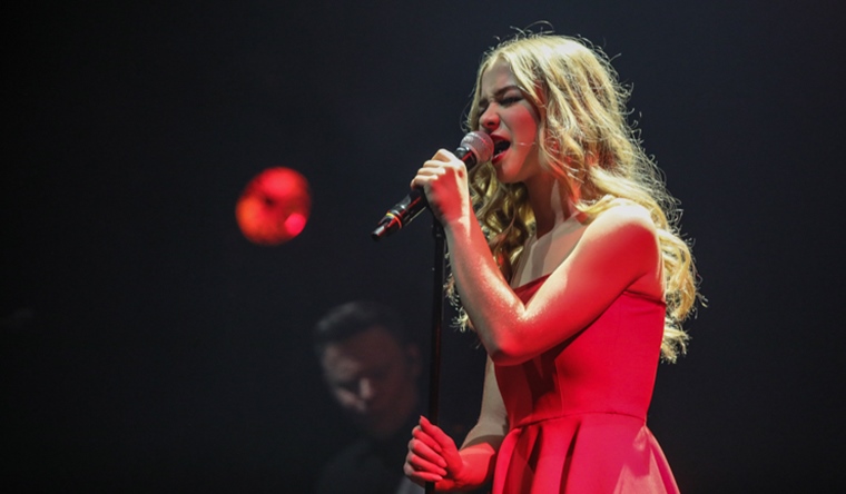 Fotoverslag Hooverphonic @ Lotto Arena!