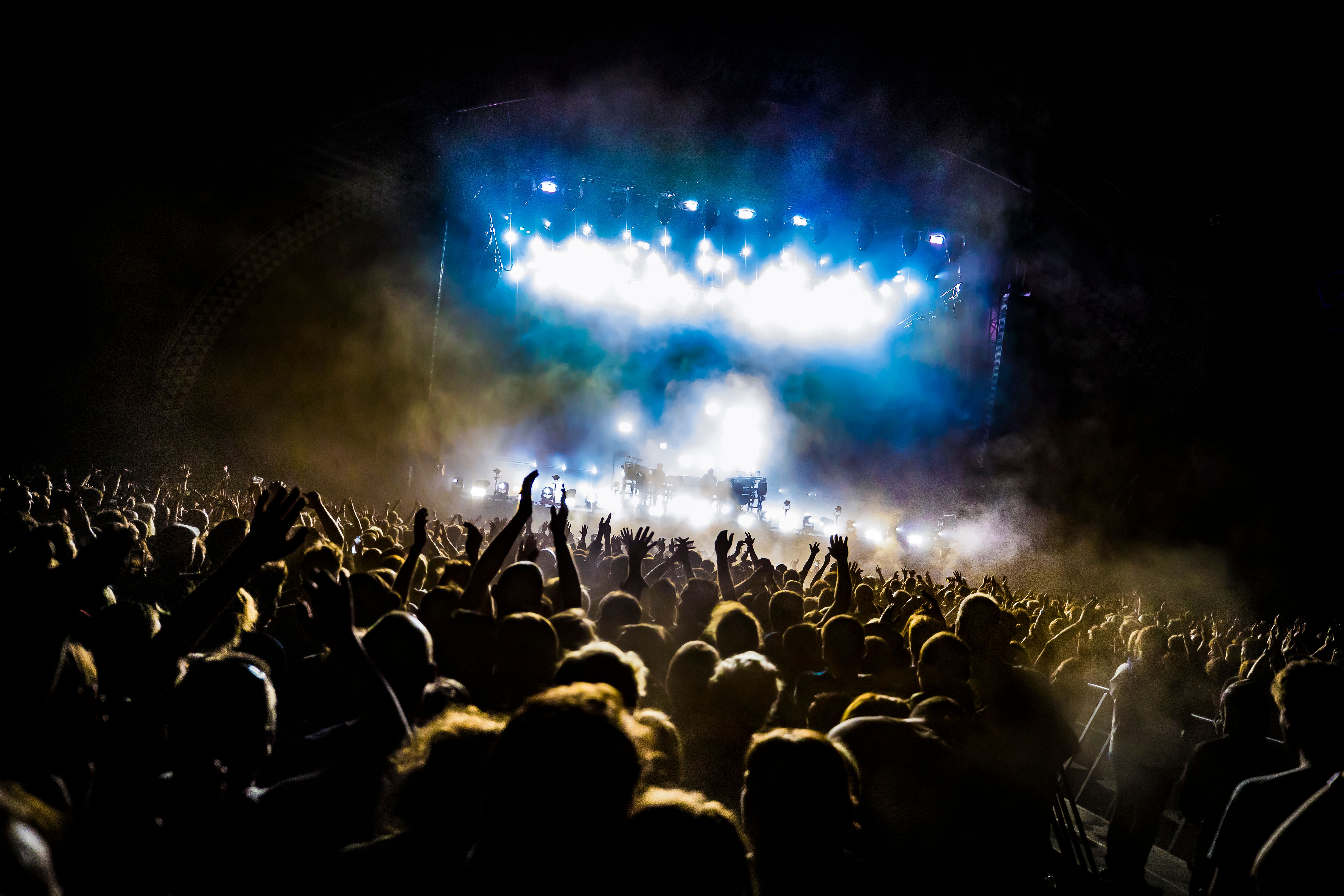 Flogging Molly en Bad Religion headliners op Lokerse Punk Maandag!