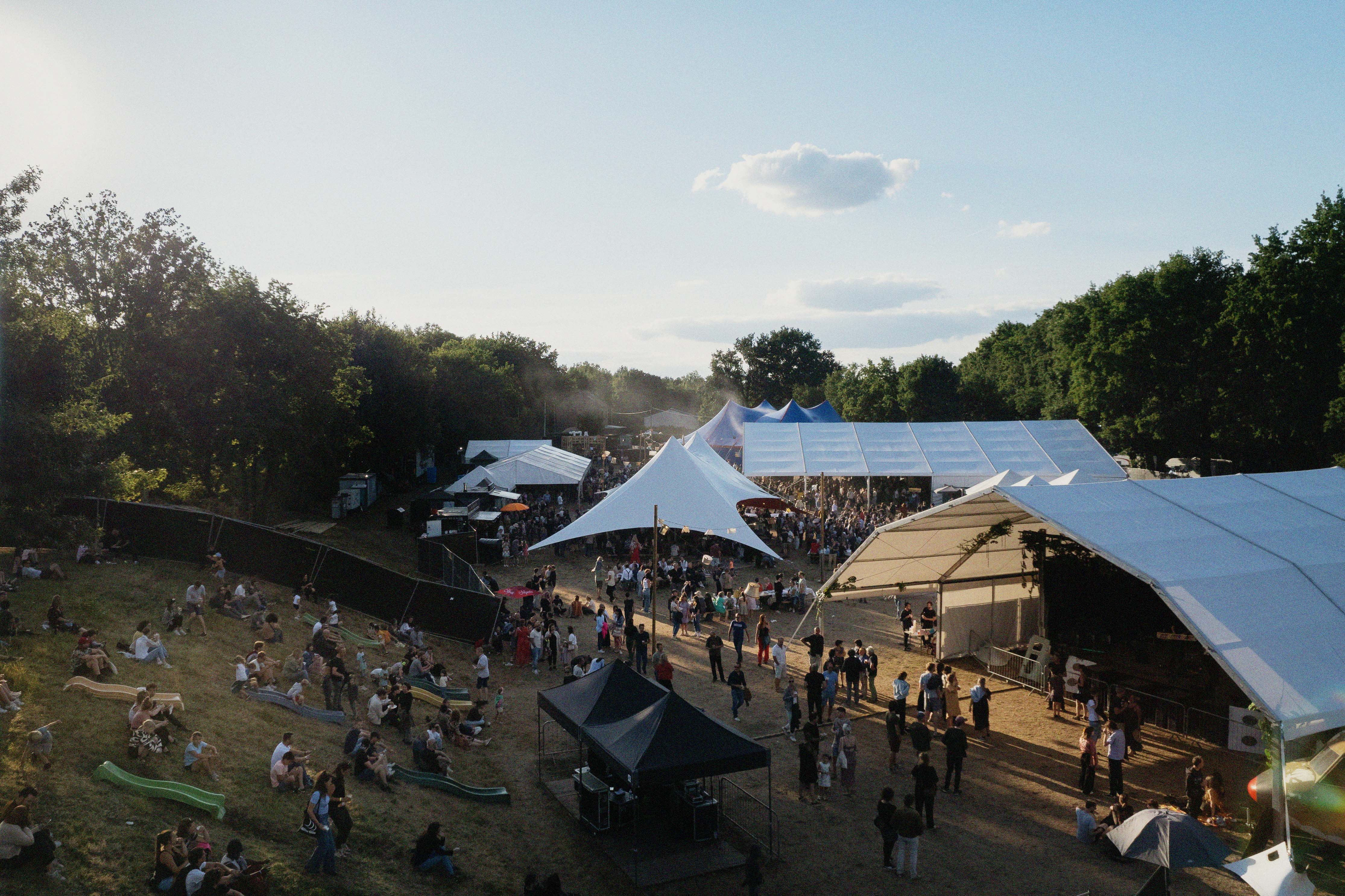 ABSOLUTELY FREE FESTIVAL LOKT MEER DAN 7.500 BEZOEKERS!