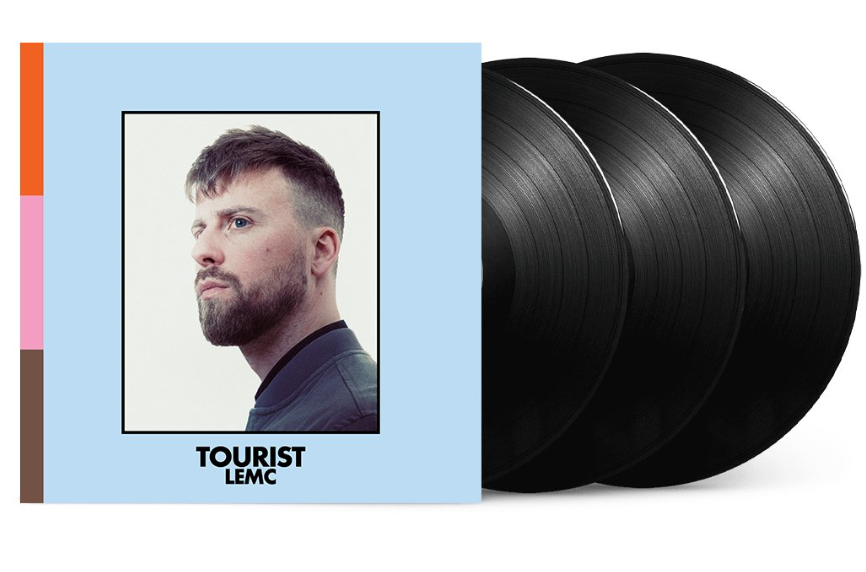Tourist LeMC kondigt best of album aan: ‘Onderweg’ verschijnt op 24 mei!